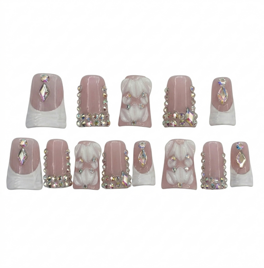 BLUSH CROWN FLARED PRESS ON NAIL