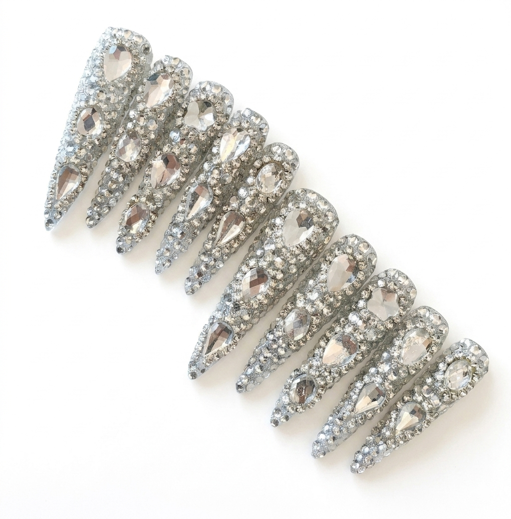 DIAMOND HEIRLOOM STILETTO PRESS ON NAIL