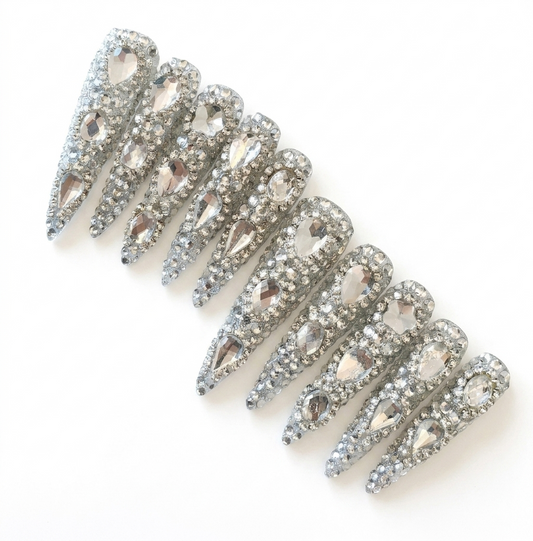 DIAMOND HEIRLOOM STILETTO PRESS ON NAIL