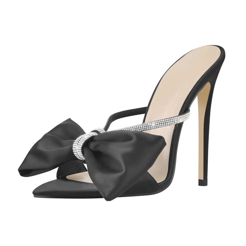 PRETTY AND PAID  HEEL