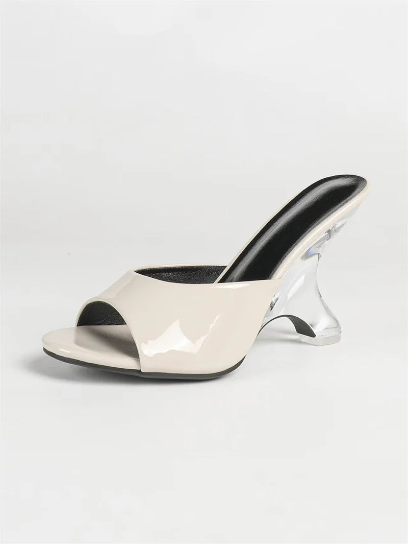 ON THA GO HEEL