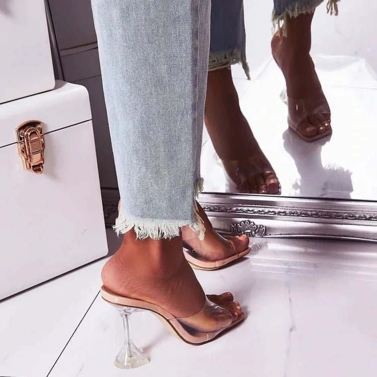Summer Designer Sandals New Women's Sandals Sexy and Fashionable High Heel Open Toe Thin Sole Slope Heel Large Women's Slippers
