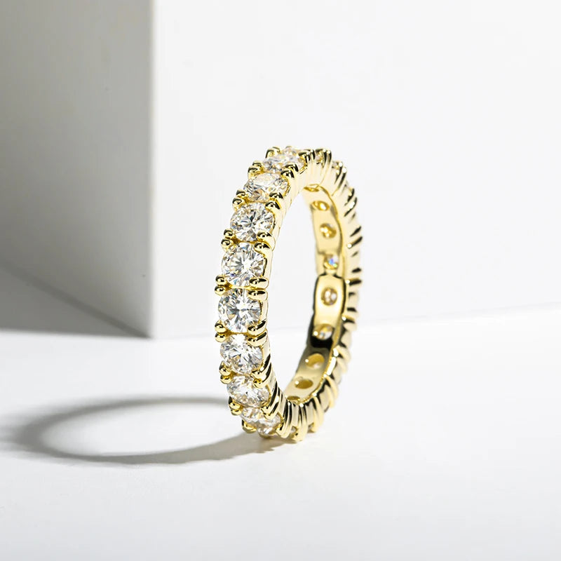 DIAMOND REIGN MOISSANITE RING