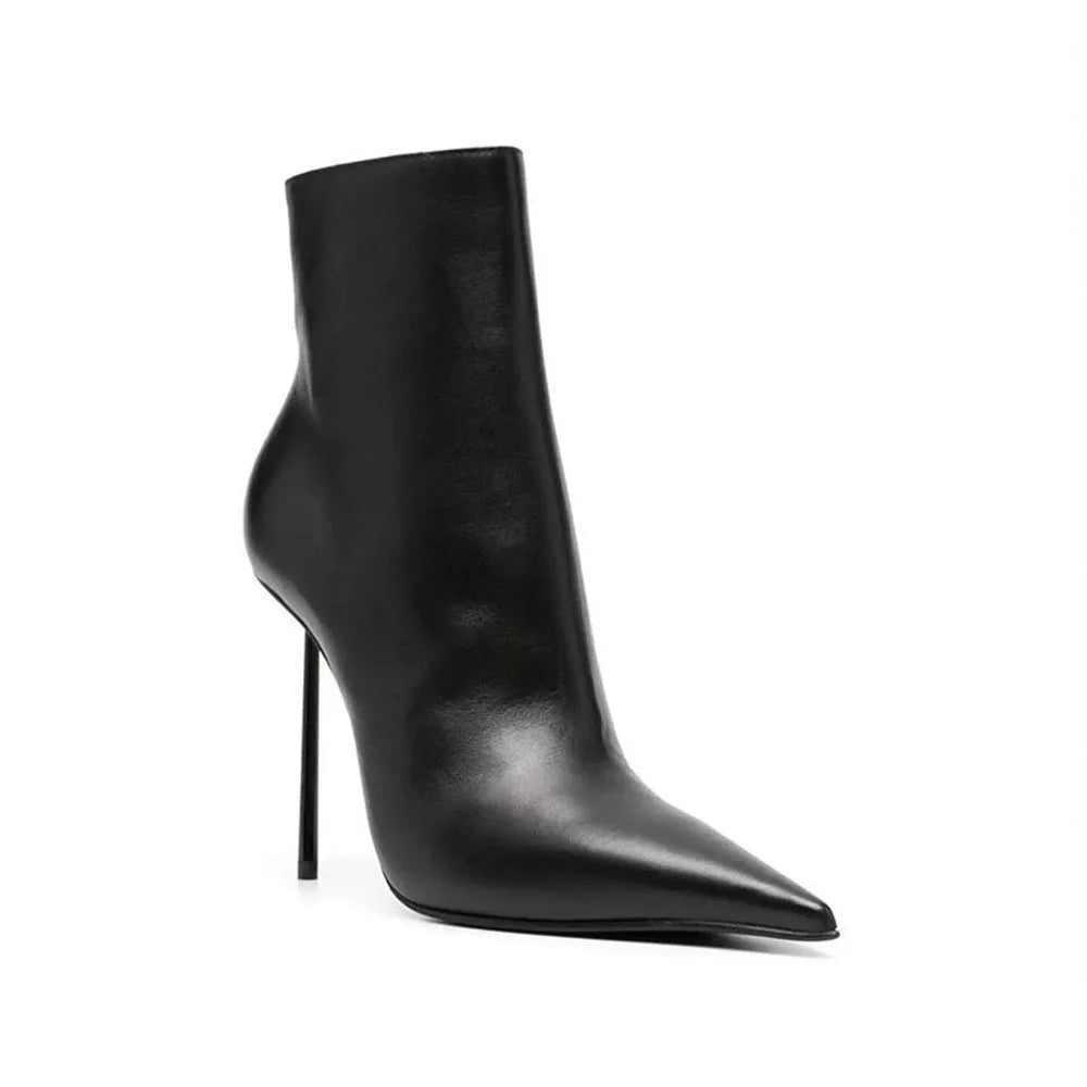 NOIR SEDUCTION BOOT