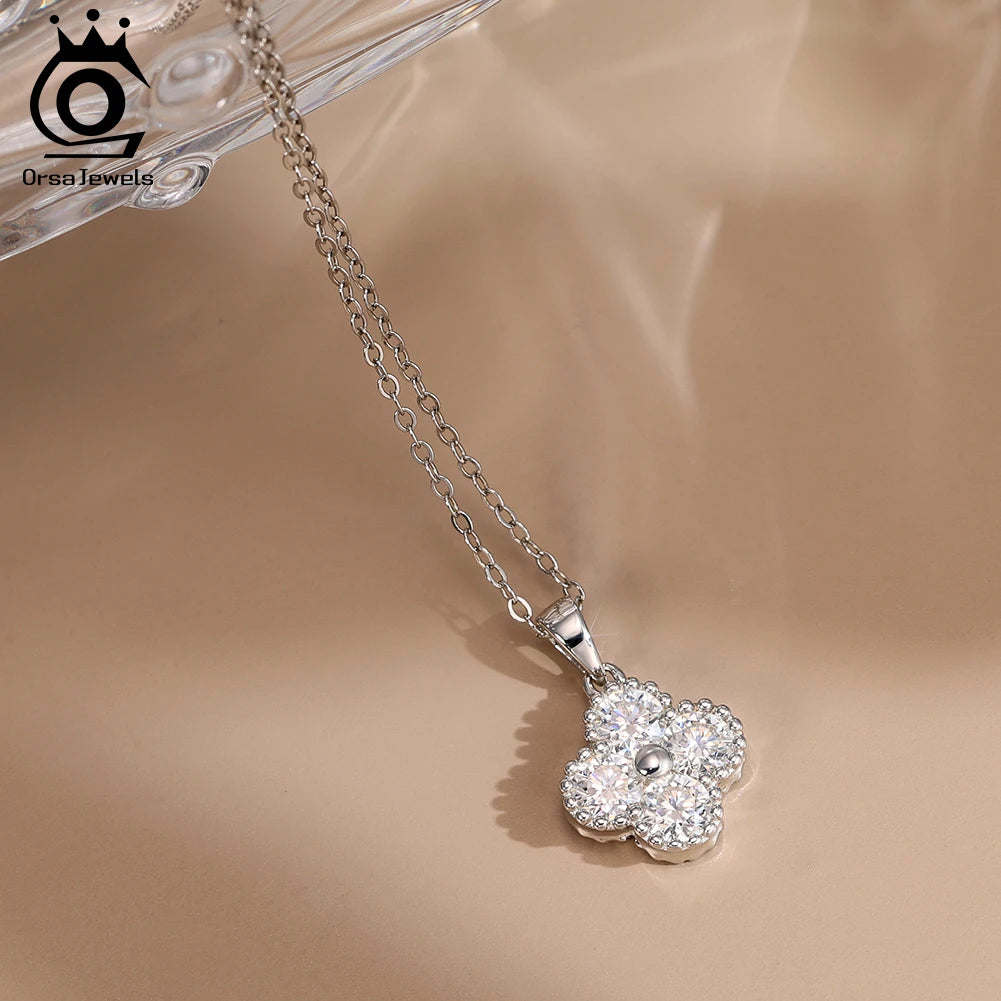 ORSA JEWELS Exquisite 925 Sterling Silver Four-leaf Clover D Color Moissanite Pendant Necklace for Women Wedding Jewelry MON14