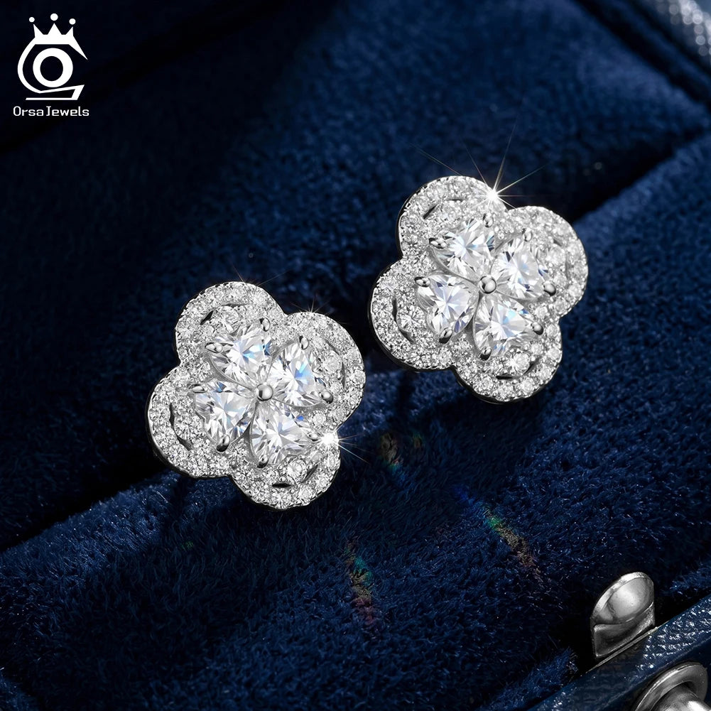 ORSA JEWELS Exquisite 925 Sterling Silver Clover Moissanite Earrings for Women D Color VVS Moissanite Diamand Jewelry MOE22