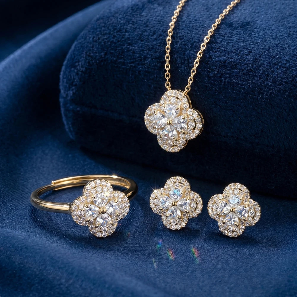 ORSA JEWELS Exquisite 925 Sterling Silver Clover Moissanite Earrings for Women D Color VVS Moissanite Diamand Jewelry MOE22